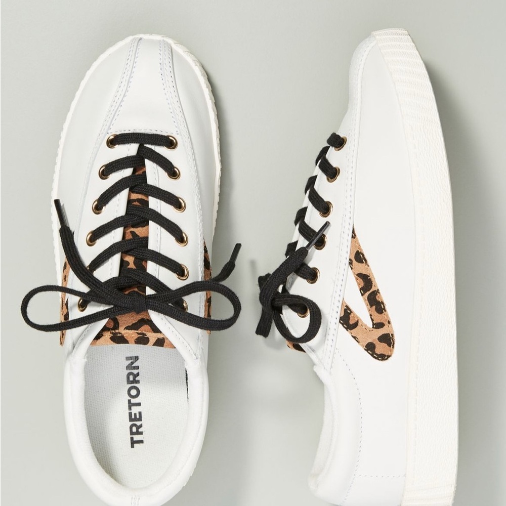 Tretorn Women's White and Leopard Print Sneakers